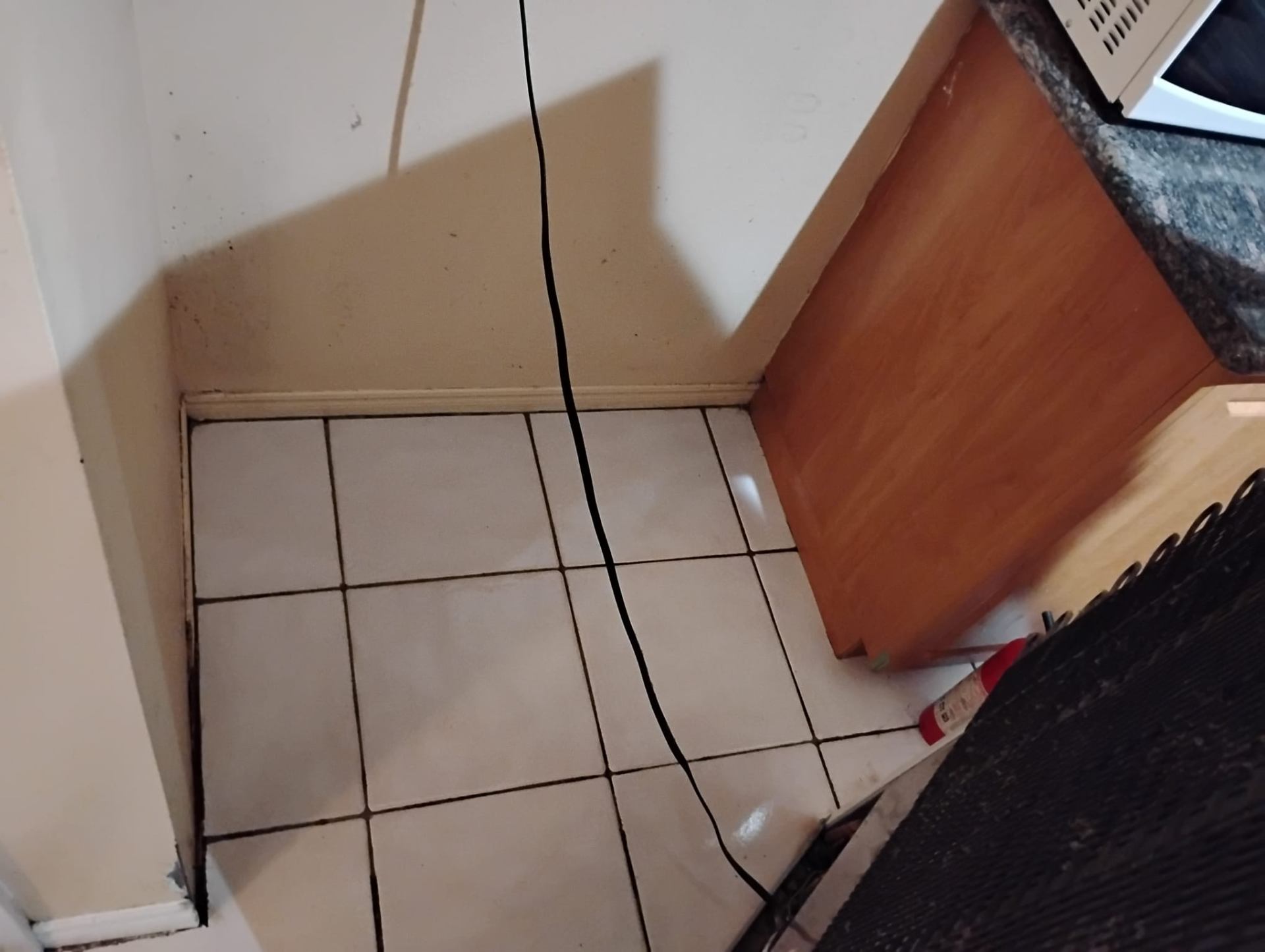 Kitchen Tile — Detailed